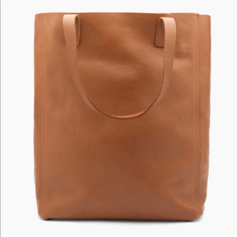Cuyana Large Leather Tote (Tall) in Caramel Brown